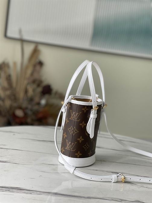 Nano Bucket White Monogram coated canvas – LB050