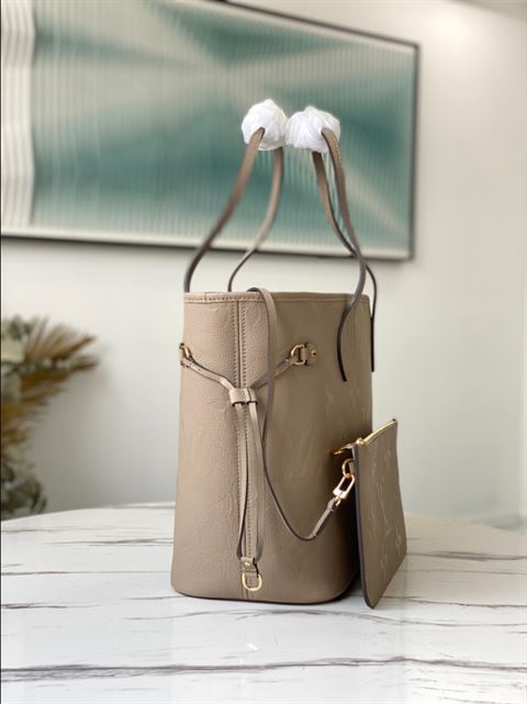 Neverfull MM Tote bag Monogram Empreinte leather – LB057