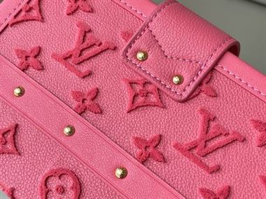 Petite Malle handbag Fluo Pink – LB048