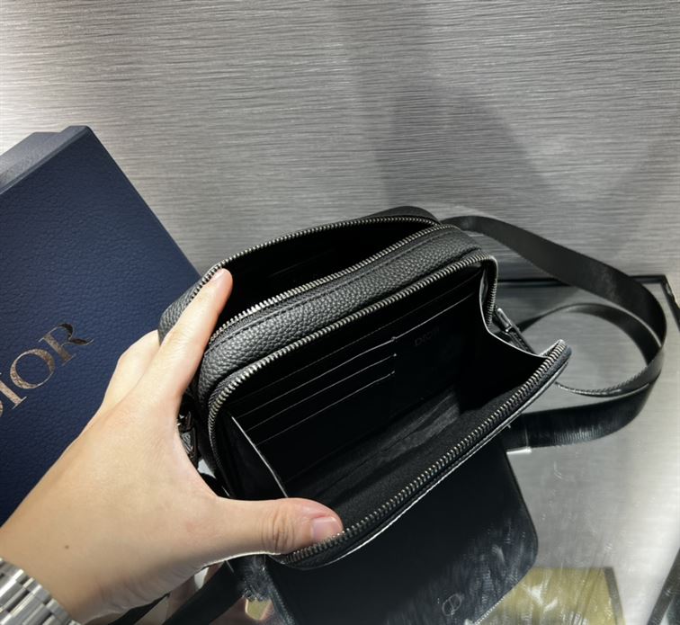 Pouch with shoulder strap Black Grained Calfskin with ‘CD Icon’ Signature - DB050