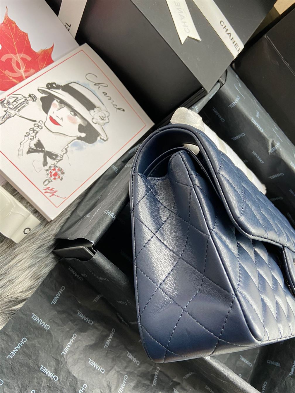 Satchel Navy Blue Grained Calfskin & Gold-Tone Metal – CB023