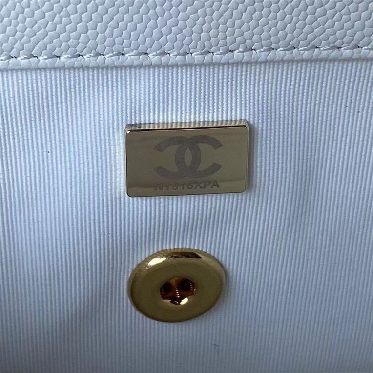 Small Vanity Case White Grained Calfskin – CB026