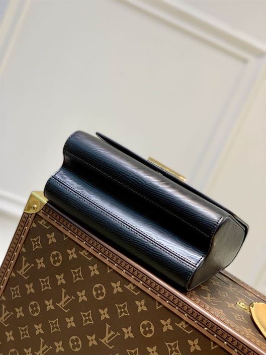 Twist MM handbag Black Epi grained leather – LB042