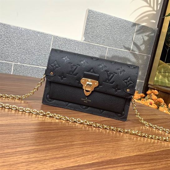 Vavin Chain Wallet Black Embossed cowhide leather – LB044
