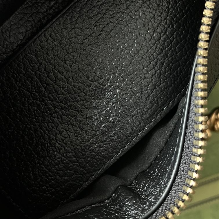 Aphrodite small shoulder bag Black soft leather – GB112