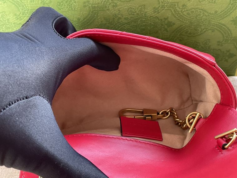 GG Marmont leather super mini bag Hibiscus red leather – GB160