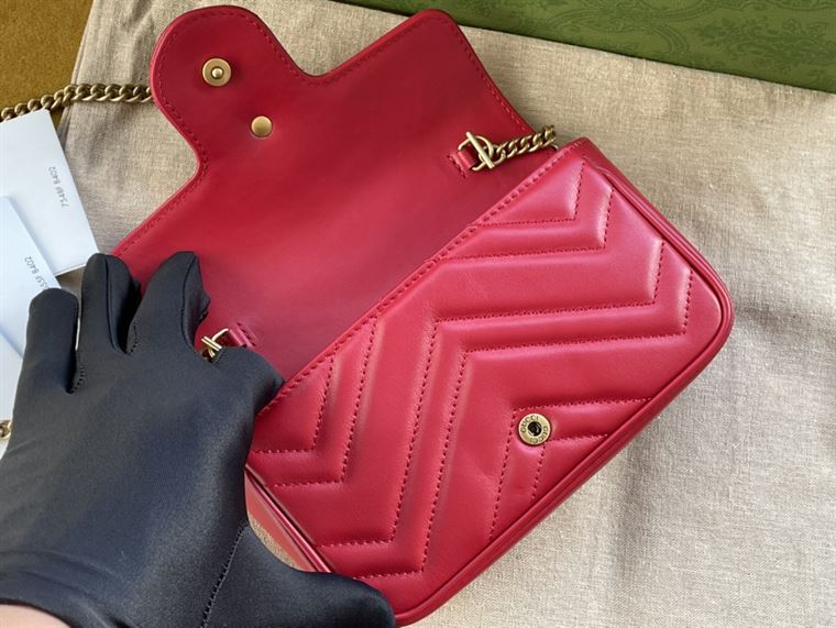 GG Marmont leather super mini bag Hibiscus red leather – GB160