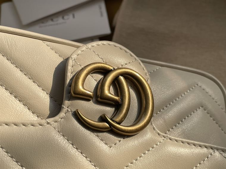GG Marmont leather super mini bag White matelassé chevron – GB162