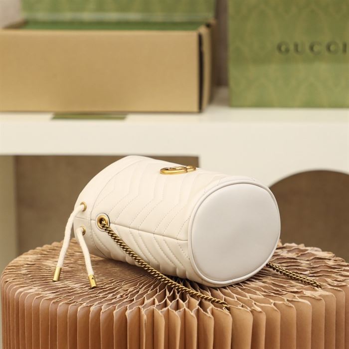 GG Marmont mini bucket bag White matelassé chevron leather – GB157