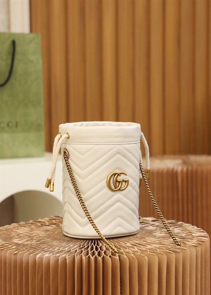 GG Marmont mini bucket bag White matelassé chevron leather – GB157