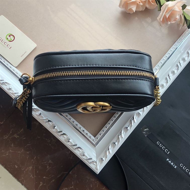 GG Marmont mini shoulder bag Black matelassé chevron leather – GB146