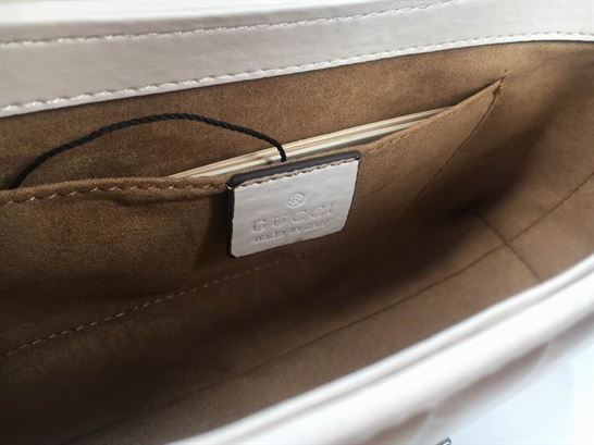 GG Marmont small shoulder bag White matelassé leather – GB151