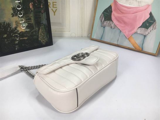 GG Marmont small shoulder bag White matelassé leather – GB151