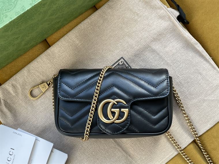 GG Marmont super mini bag Black matelassé chevron leather – GB163