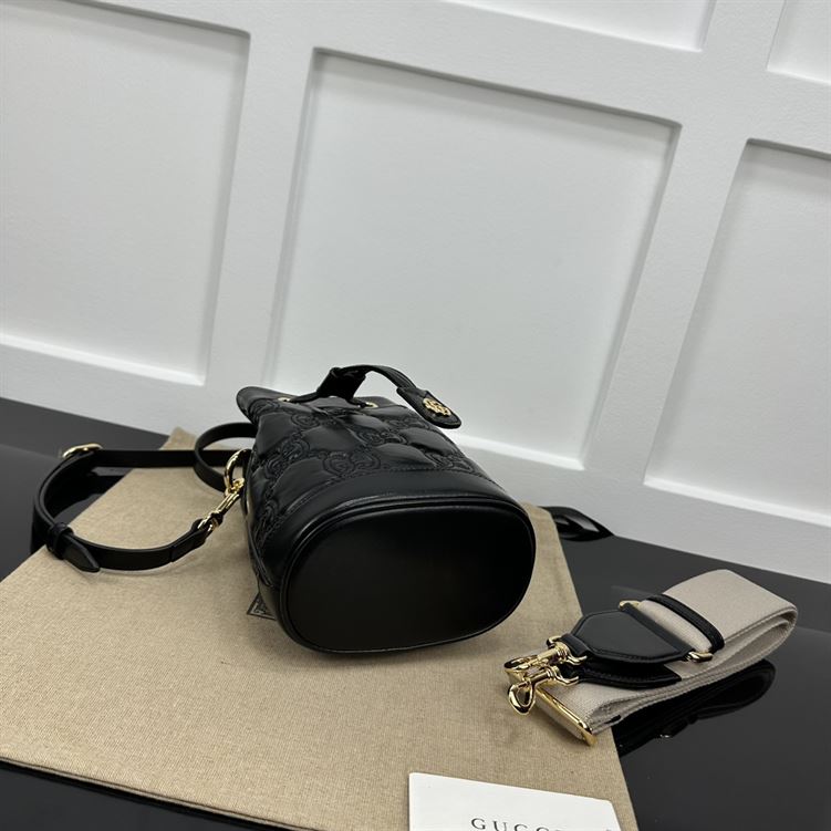 GG Matelassé bucket bag Black GG leather – GB125