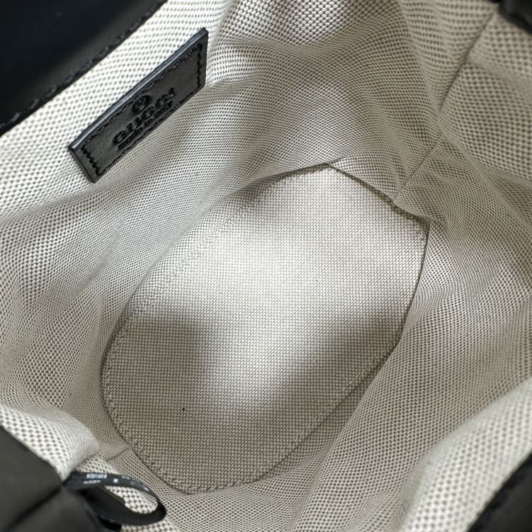 GG Matelassé bucket bag Black GG leather – GB125