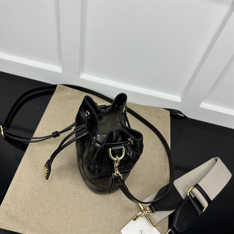 GG Matelassé bucket bag Black GG leather – GB125