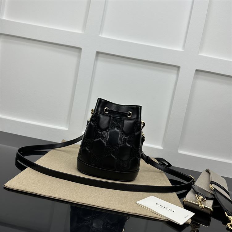 GG Matelassé bucket bag Black GG leather – GB125