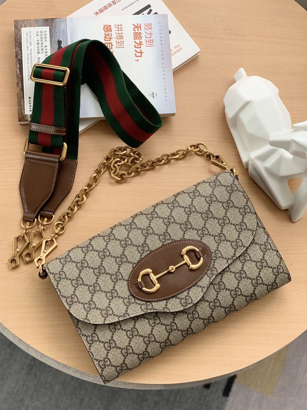 Gucci Horsebit 1955 small bag Beige and ebony GG Supreme canvas – GB109