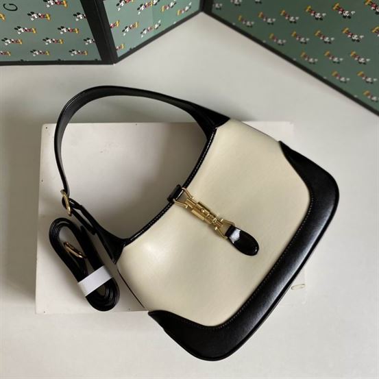 Jackie 1961 small shoulder bag White leather with black leather trim – GB119