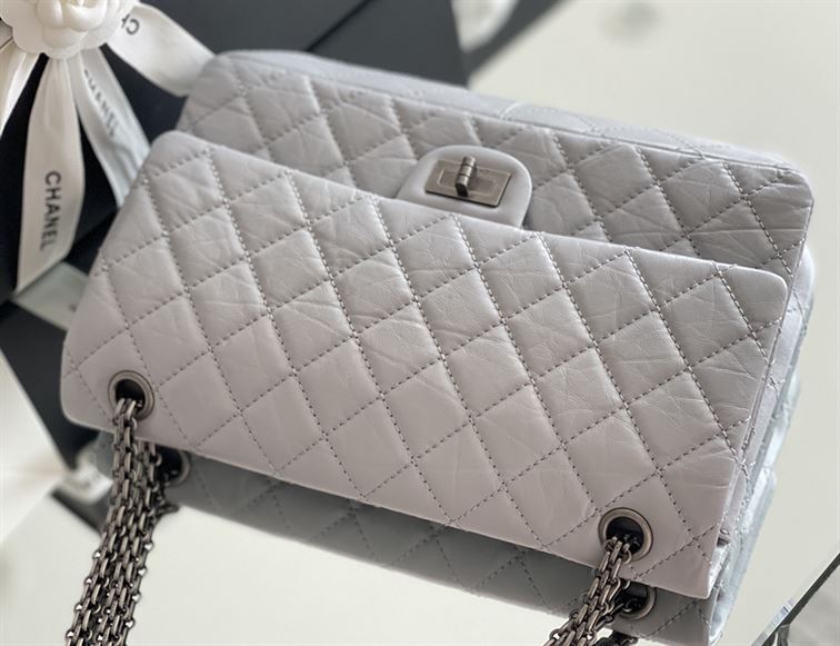 Chanel Grey Quilted Aged Leather Reissue Classic Flap Bag Gold Hardware – CB042