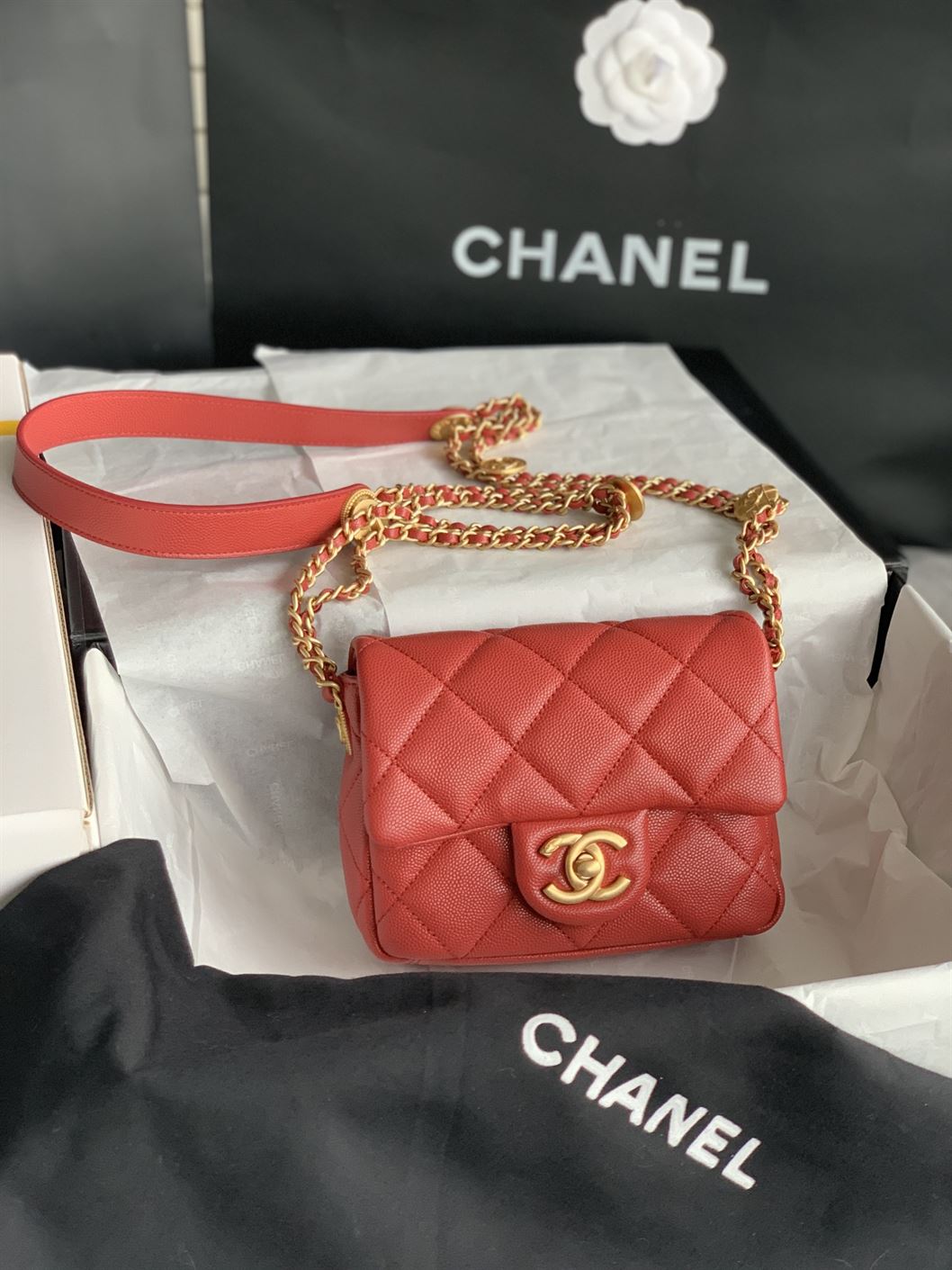Chanel Mini Flap Bag Red Shiny Calfskin Gold-Tone Metal – CB045