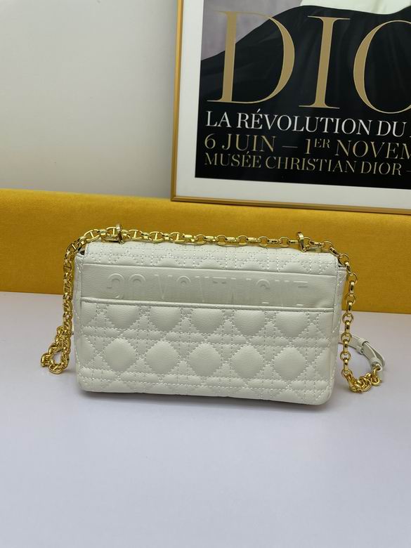 Medium Dior Caro Bag Ivory Supple Cannage Calfskin – DB069