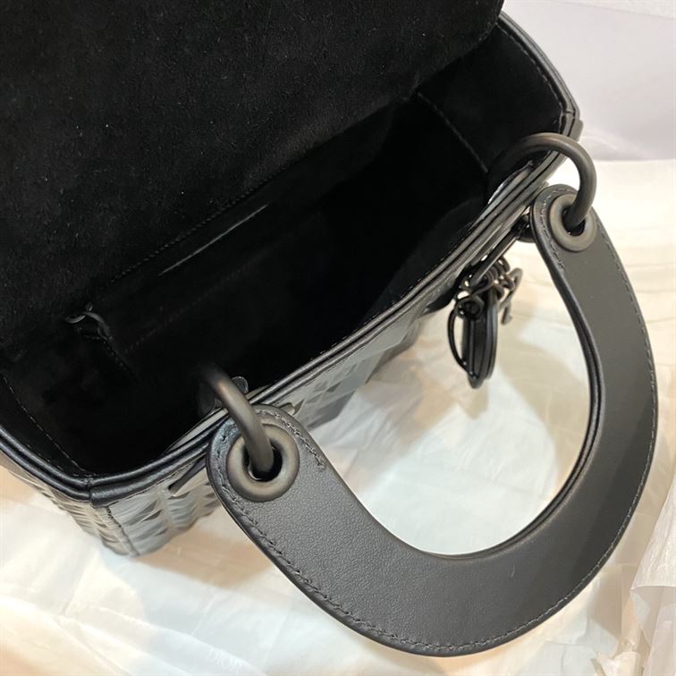 Mini Lady Dior Bag Black Cannage Calfskin with Diamond Motif – DB062