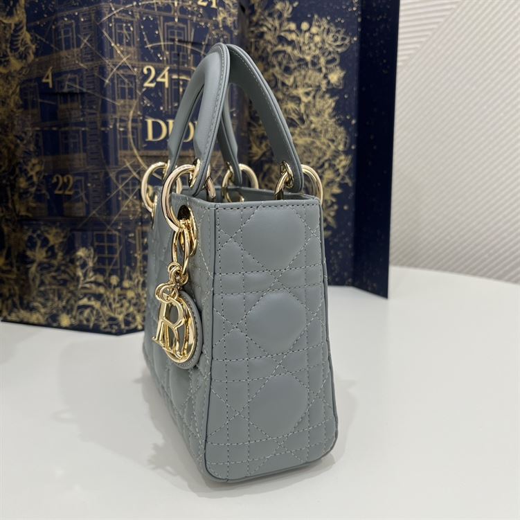 Mini Lady Dior Bag Cloud Blue Lambskin – DB053