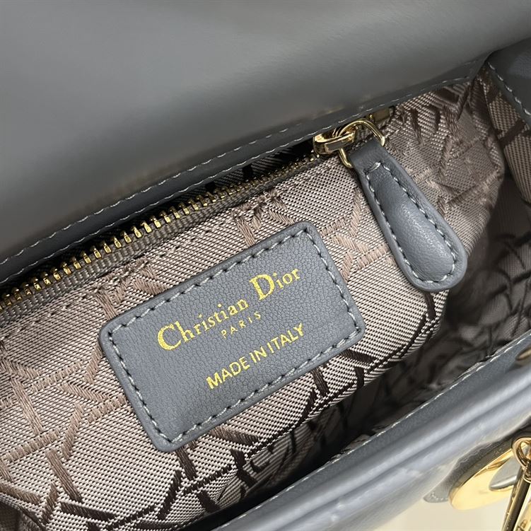 Mini Lady Dior Bag Cloud Blue Lambskin – DB053
