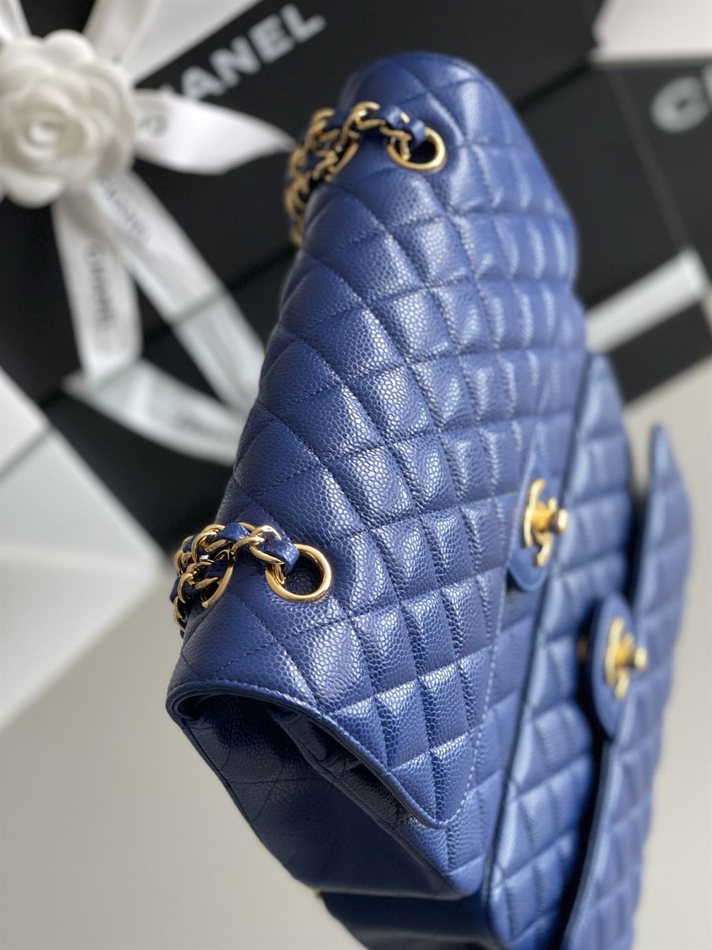 Quilted Caviar Leather Gold-Tone Dark Blue Classic Double Flap Bag – CB037