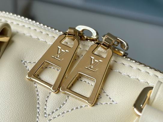 Louis Vuitton Alma BB Banana Yellow Quilted embroidered smooth calf leather – LB079