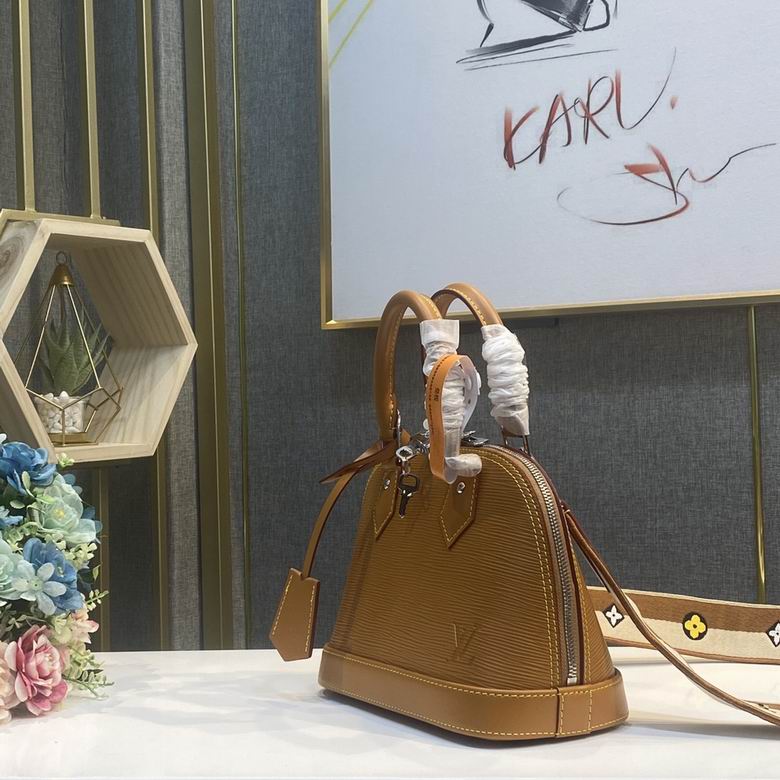 Louis Vuitton Alma BB Honey Gold Epi grained leather – LB083