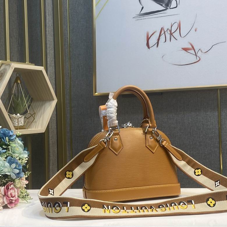 Louis Vuitton Alma BB Honey Gold Epi grained leather – LB083