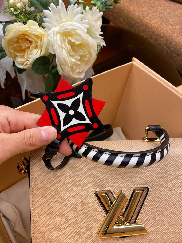 Louis Vuitton Crafty Twist MM Creme Black Epi Leather – LB111