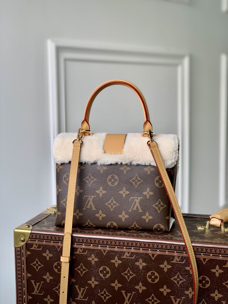 Louis Vuitton Locky BB Monogram canvas shearling – LB073