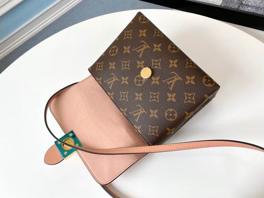 Louis Vuitton Locky BB Rose Poudré Monogram canvas cowhide leather – LB068