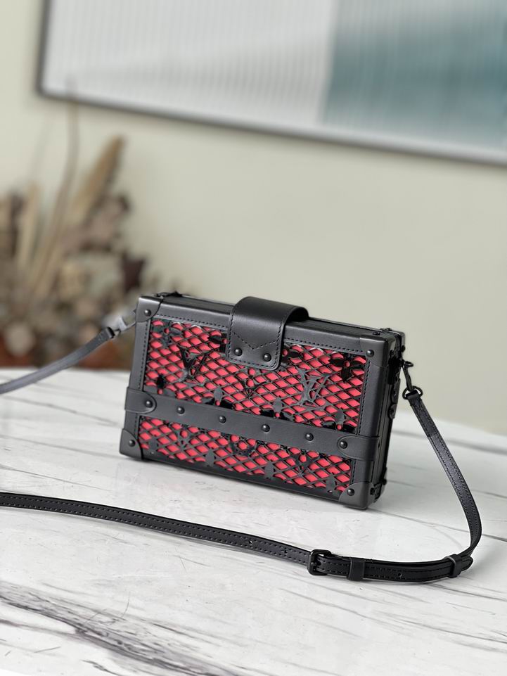 Louis Vuitton Petite Malle Black Red Patent calfskin – LB099