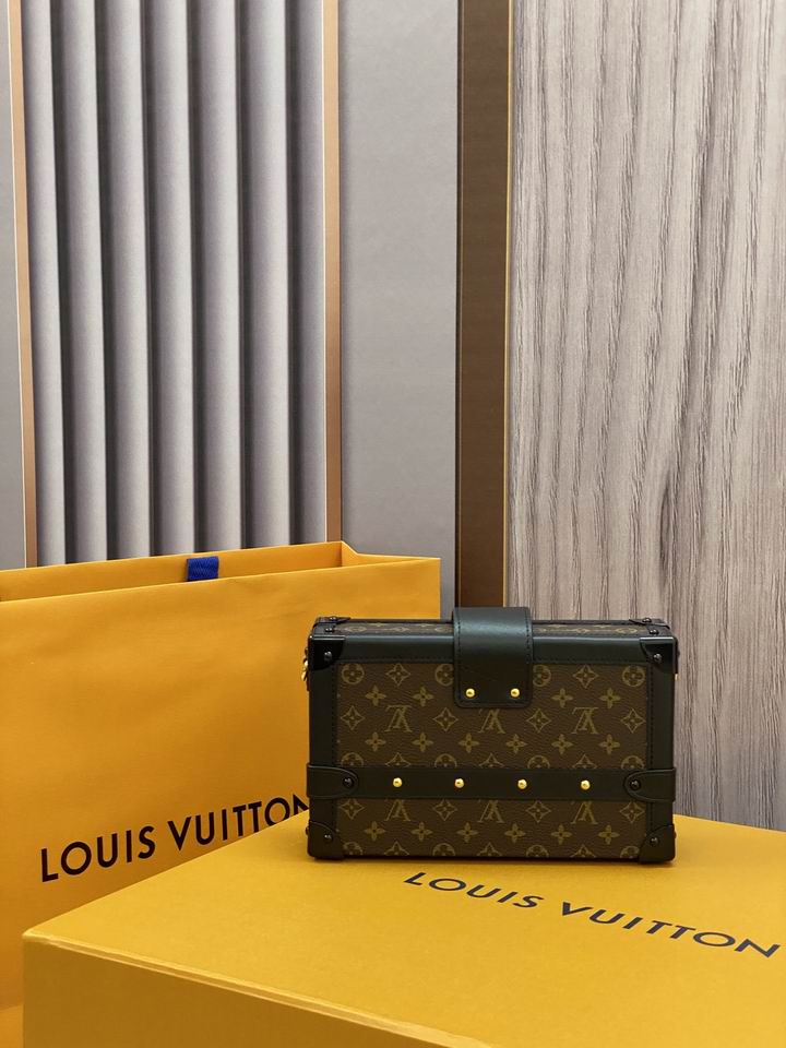 Louis Vuitton Petite Malle Monogram Canvas Trunk Bag – LB098