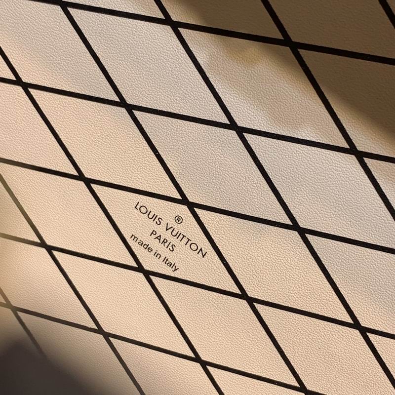 Louis Vuitton Petite Malle V Bag Monogram Canvas – LB103