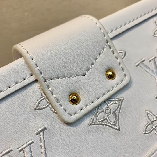 Louis Vuitton Petite Malle White Monogram Calfskin leather – LB100