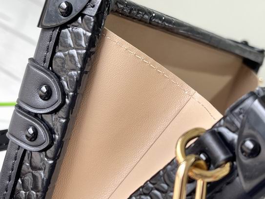 Petite Malle Black Brilliant Alligator leather – LB105