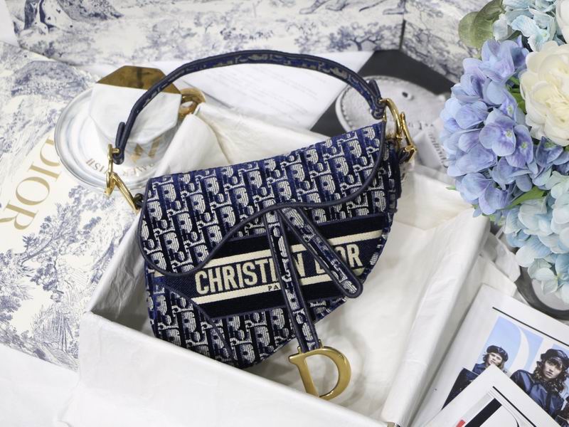 Saddle Bag Blue Dior Oblique Embroidery – DB075