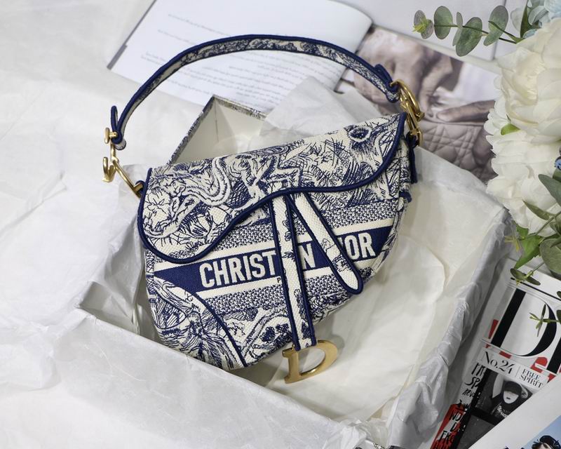 Saddle Bag Blue Toile de Jouy Embroidery – DB074