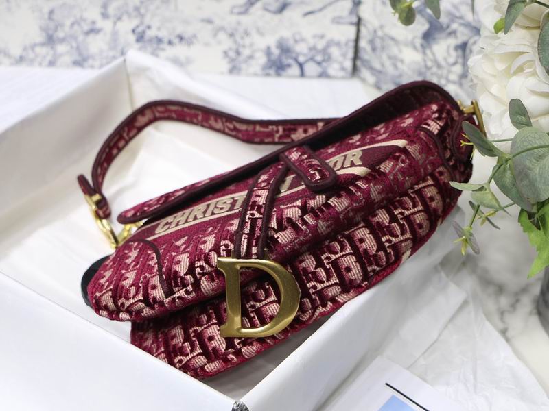 Saddle Bag Burgundy Dior Oblique Embroidered Velvet – DB077