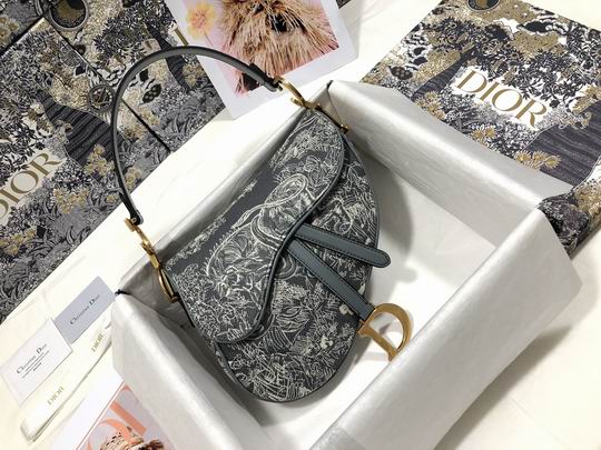 Saddle Bag in Gray Toile de Jouy Reverse Jacquard – DB079