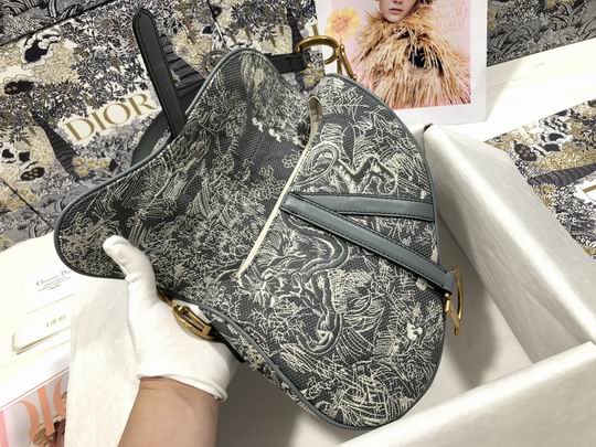 Saddle Bag in Gray Toile de Jouy Reverse Jacquard – DB079