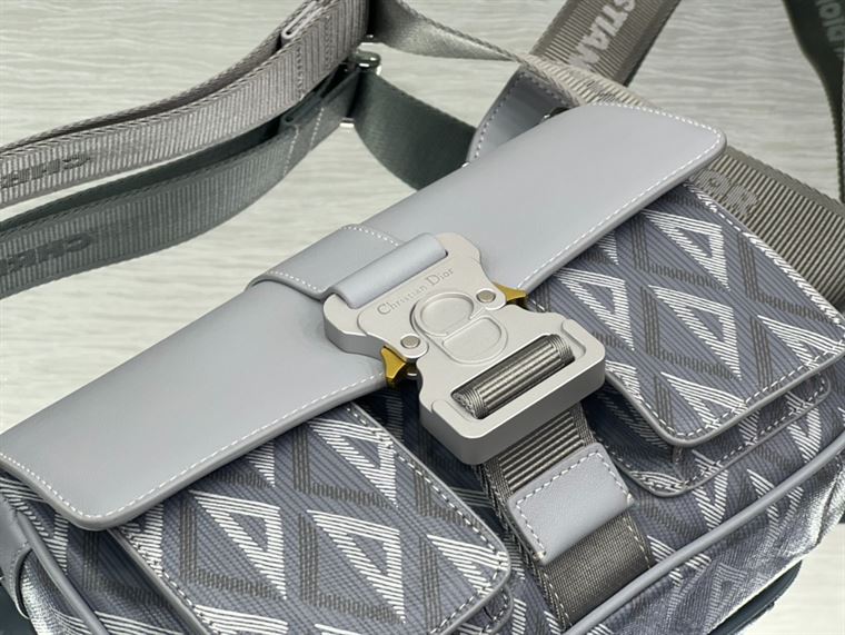 Dior Hit The Road Bag With Strap – DB103