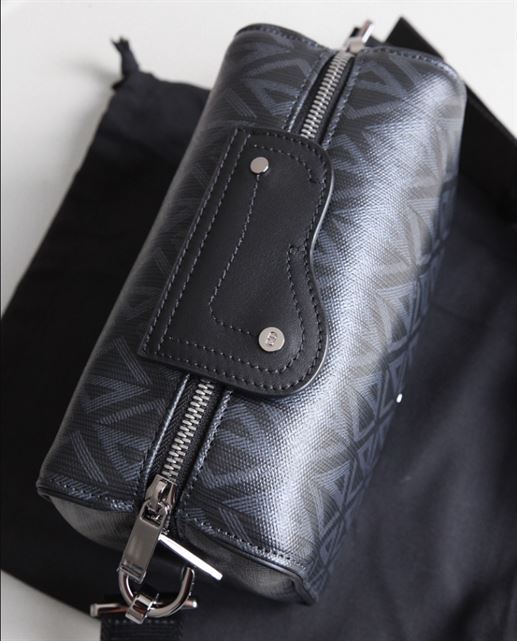 Dior Lingot 22 Black CD Diamond Canvas Bag- DB101