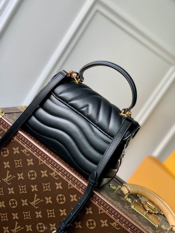Hold Me Top-handle Bag Black – LB132